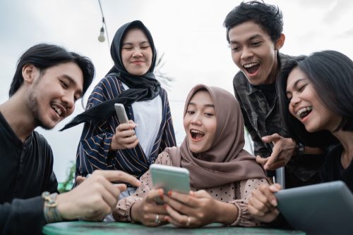 Generasi Z menjadi sorotan publik karena mendominasi data pengangguran di Indonesia. Badan Pusat Statistik (BPS) melaporkan pada 2023 terdapat sekitar 9,9 juta penduduk usia muda (15-24 tahun) tanpa kegiatan atau pengangguran. 