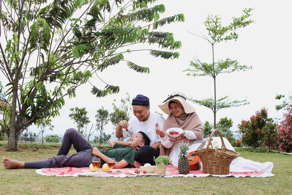 Apakah nikmat itu? Siapa yang dimaksud dengan orang yang diberi nikmat, yang jalan hidupnya selalu kita minta dalam setiap salat?