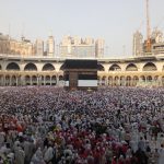 Sejarah tawaf ada di dalam buku Makkah Al-Musyarrafah atau Sejarah Makkah yang Dihormati, karya Imam Abi Al-Walid Al-Azraqi. Buku tersebut saya temukan di Perpustakaan Masjidilharam. Ada kisah Malaikat tawaf di Baitul Makmur.