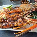 Udang gajah bakar menjadi salah satu menu favorit yang ada di resto ini. Lalu ada unagi atau ikan sidat air tawar bakar yang juga cukup menggoda.