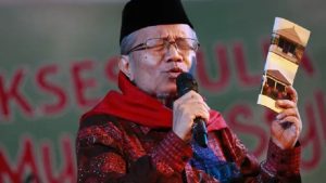 Taufiq Ismail: Antara Nasionalisme dan Penyair Partisan