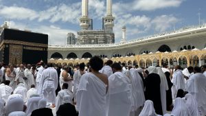 Umrah, Bedanya dengan Haji