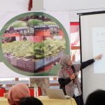 Ubaya dan UB berkolaborasi menguatkan ketahanan ekonomi warga Penjaringansari. Melalui program PKM yang didanai DRTPM Kemendikbudristek, mereka mengajak warga mengembangkan usaha produktif Wolkaponik.