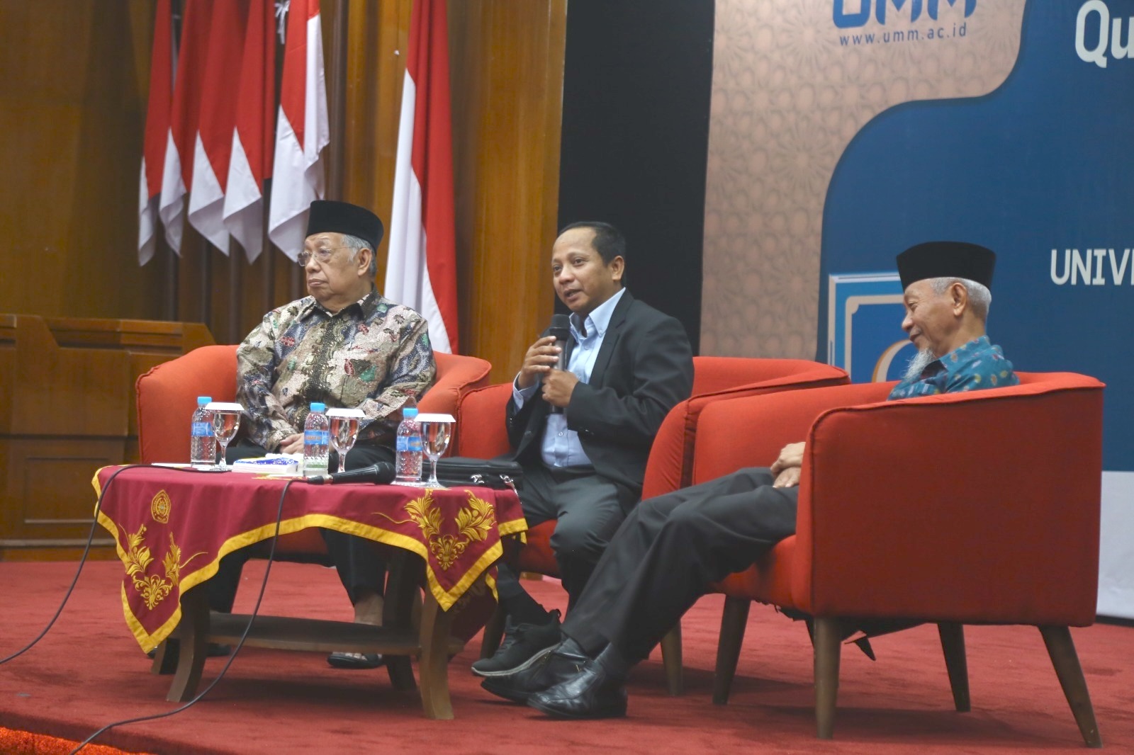 Development of Quranic Literacy Program (DQLP) diluncurkan UMM. Program ini dirancang untuk memperdalam cinta dan pemahaman terhadap Al-Quran di kalangan akademisi.