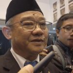 Langkah Menteri Pendidikan Dasar dan Menengah Republik Indonesia Prof. Dr. Abdul Mu’ti, M.Ed. usai sertijab menjadi tanda tanya banyak pihak. Mulai kesejahteraan guru sampai keberlanjutan Kurikulum Merdeka.