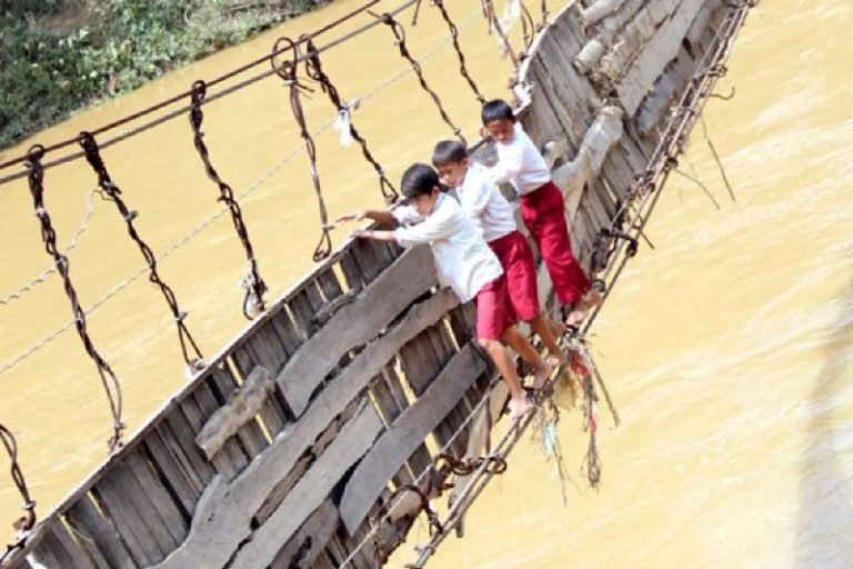 Lima tantangan harus dijawab menteri pendidikan dasar dan menengah di kabinet Presiden Prabowo Subianto untuk meningkatkan kualitas anak Indonesia.