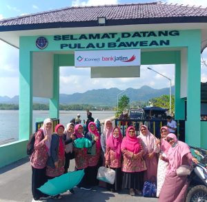 Di Pulau Bawean, Kami Dianggap Keluarga Sendiri