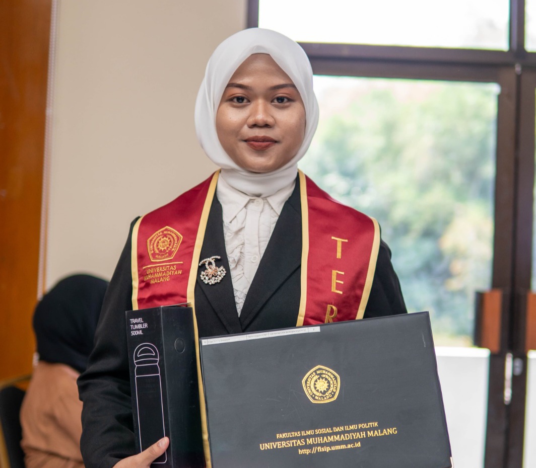 Cerita sang Wisudawan Gemilang UMM