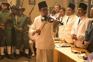 Agama W.R. Soepratman sudah jelas tak perlu dipertentangkan lagi. Sebab dia seorang Muslim, seperti diungkapkan keluarganya.