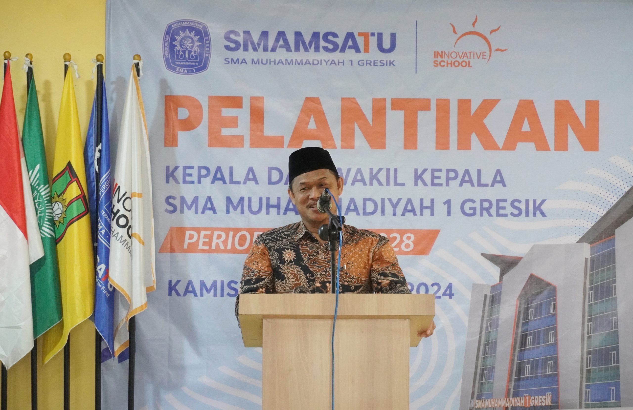 Dokumen Penting yang Dibaca Ketua PDM Gresik saat Pelantikan Pimpinan Smamsatu