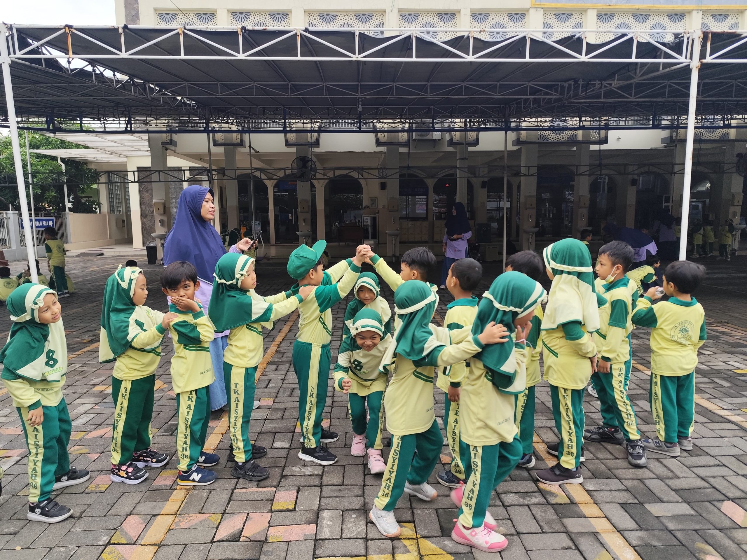 Ayo Dolanan Bareng! TK Aisyiyah 36 PPI Bangkitkan Permainan Tradisional