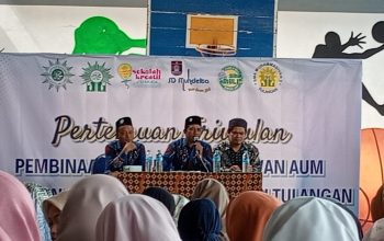 Efisiensi yang bermuara pada kesejahteraan guru dan karyawan AUM Pendidikan di Kecamatan Tulangan menjadi perhatian. Karenanya, PCM Tulangan mencanangkan program digitalisasi.