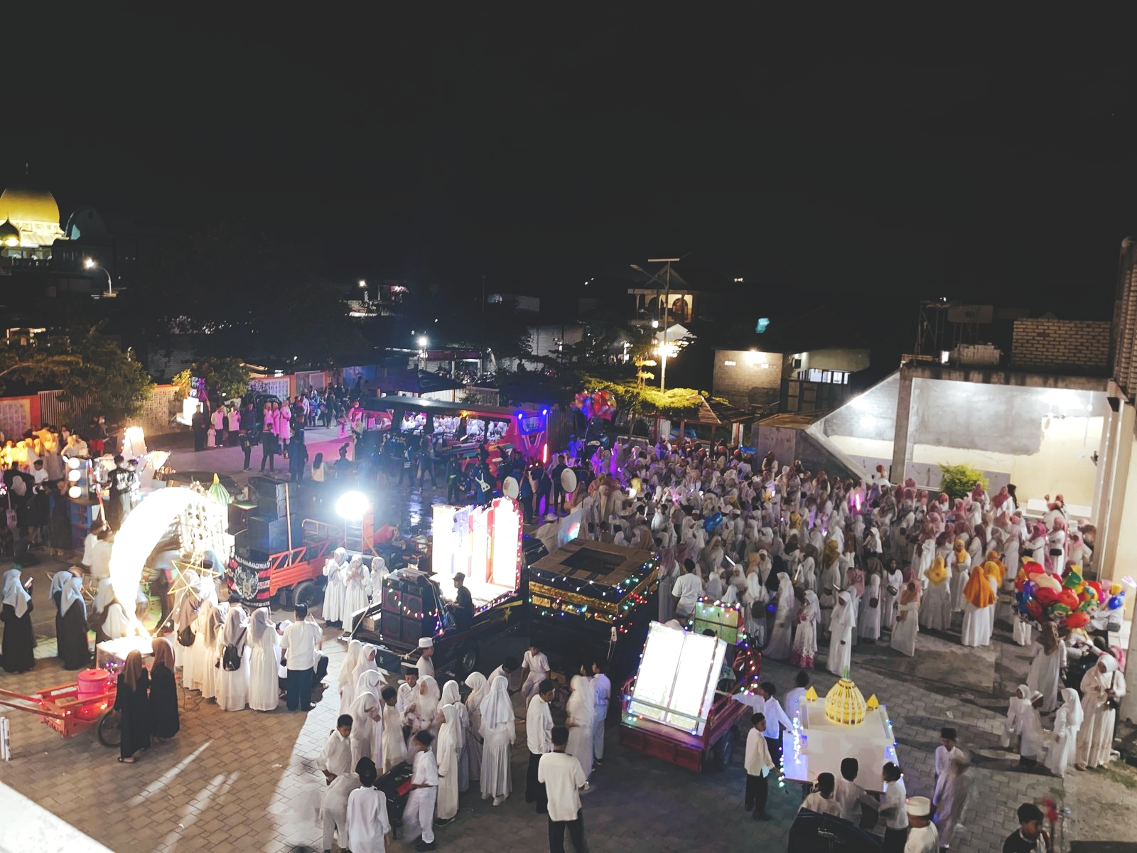 Beragam miniatur cantik karya siswa Hamas school yang menghiasi Tarhib Ramadan (Tagar.co/Istimewa)