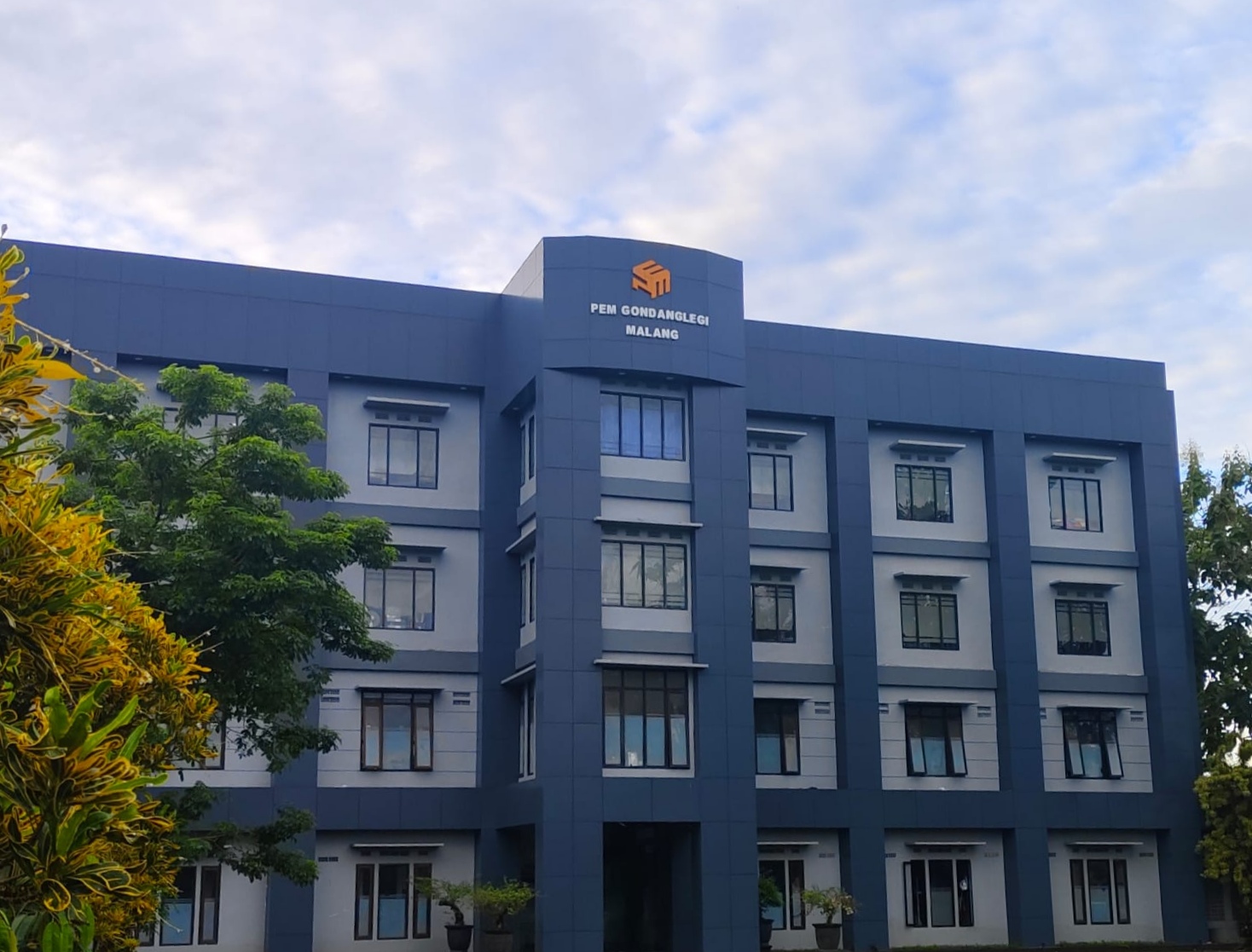 PEM Gondanglegi: Pesantren Modern yang Mengutamakan Kesehatan Santri