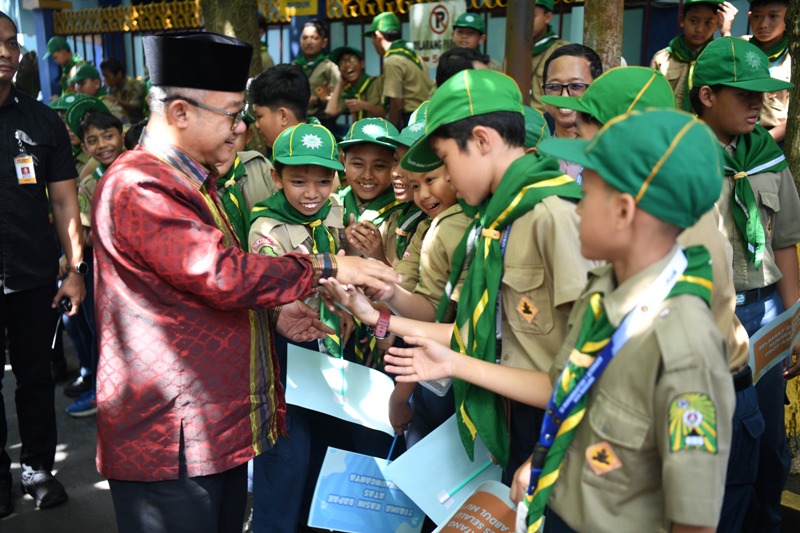Sekali Kunjungan, Tiga Acara Terlampaui Mendikdasmen