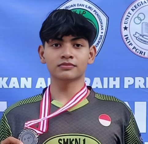 Siswa SMKN 1 Brondong Juara di Turnamen Badminton IKIP PGRI Bojonegoro
