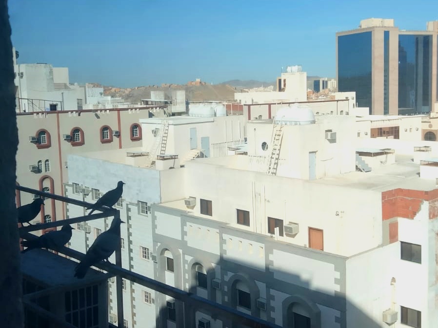 Peluk Hening Makkah: Catatan Seorang Hamba