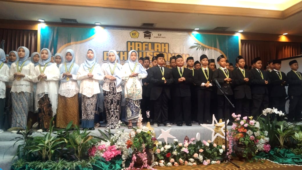 Generasi Mumtas: Menebar Nilai Hebat dari SD Muhammadiyah 10 Surabaya