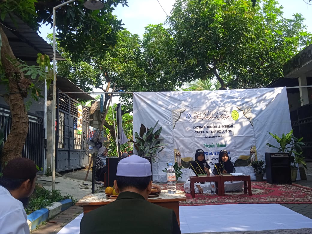Imtihan Tartil dan Tahfiz Juz 30 serta khatmil Qur'an Angkatan I TPQ Al Istiqomah berlangsung lancar. Santri menampilkan hafalan, doa, dan teruji publik. Harapannya, Al-Qur'an jadi modal hidup.