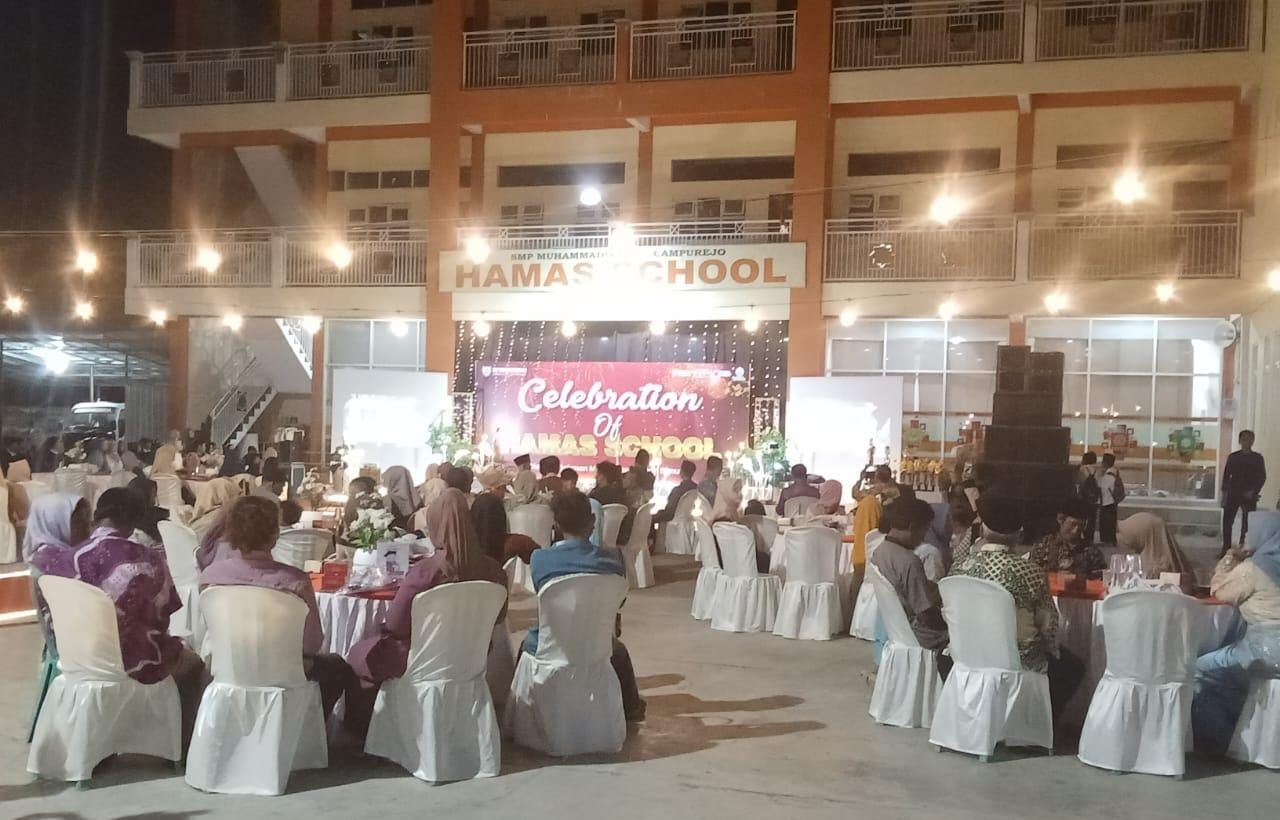 Elegan, Purna Siswa Bertajuk Party ala Hamas School