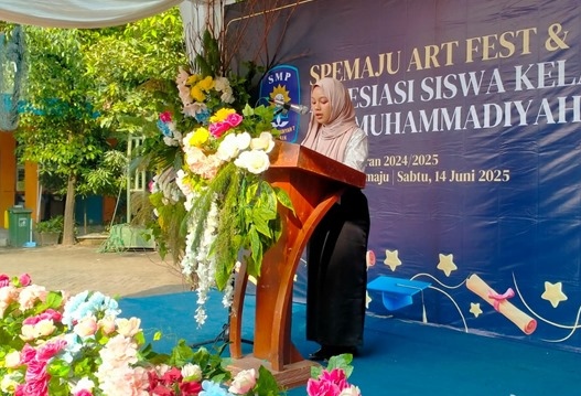 Di Balik Suara Emas Zahra: Sang Hafizah, Penulis, dan Pelukis