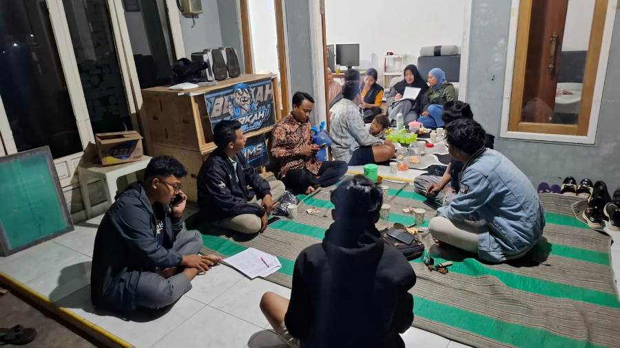 Satu Tahun TCI, Tampilkan Budaya Kampung