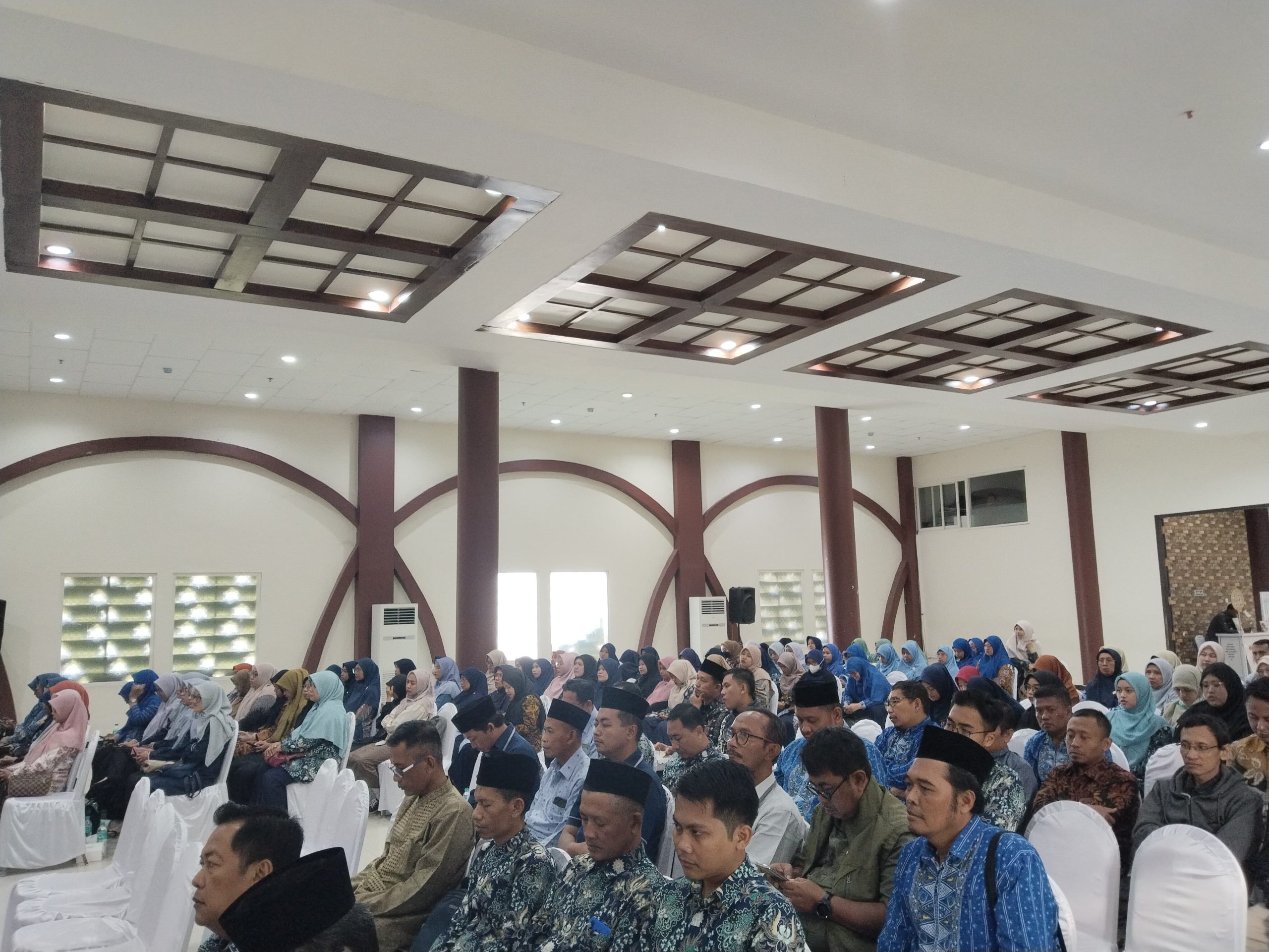 Ikut Pelatihan Pembelajaran Mendalam, Guru Smadiga Siap Hadapi Tantangan Baru