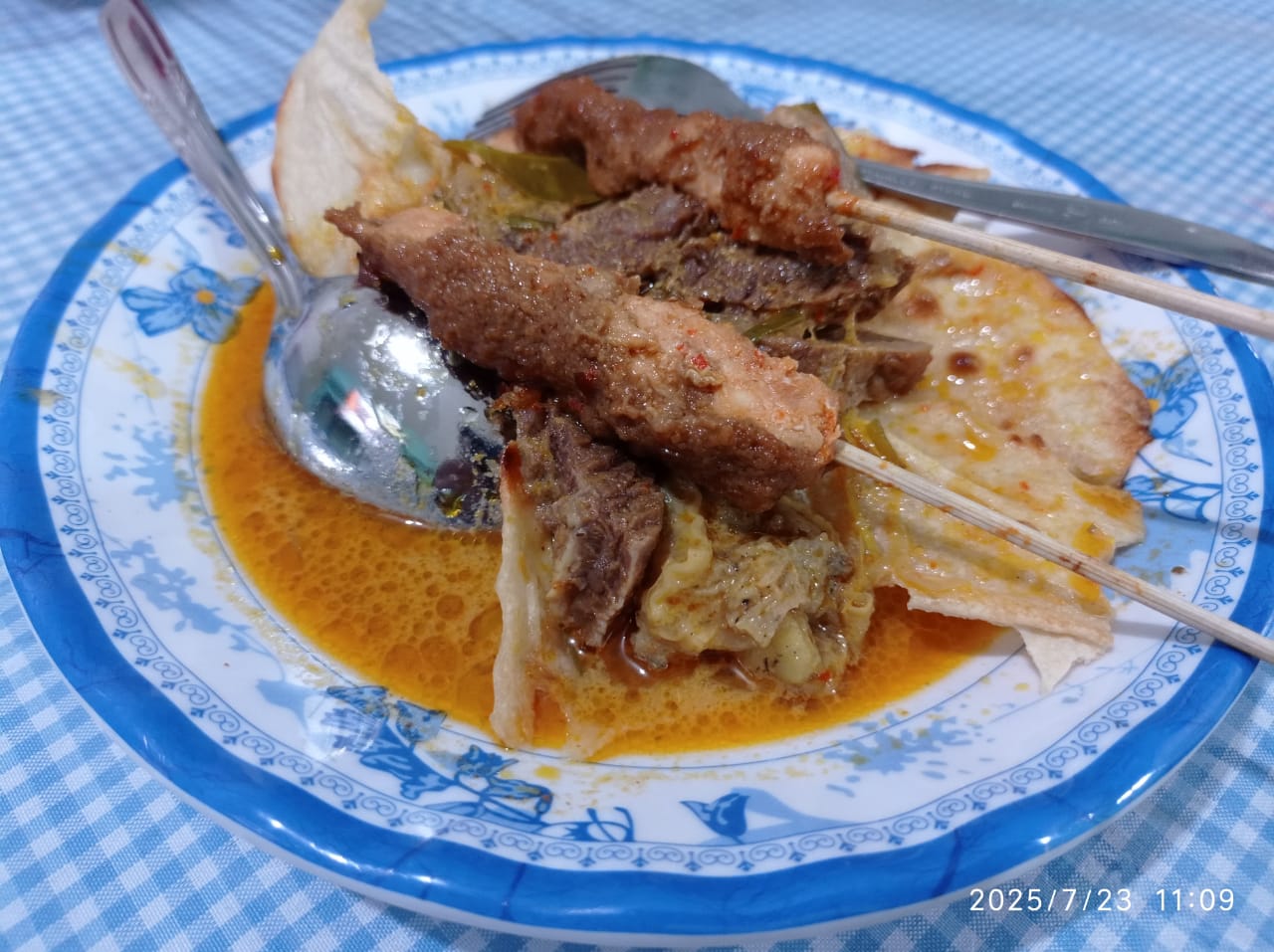 Gulai Obos, Kuliner Giri yang Menghangatkan Penjurian LLSMS di SD Muri