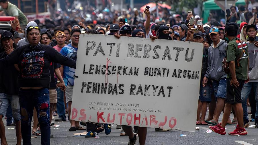 Pajak dan Pemberontakan Rakyat