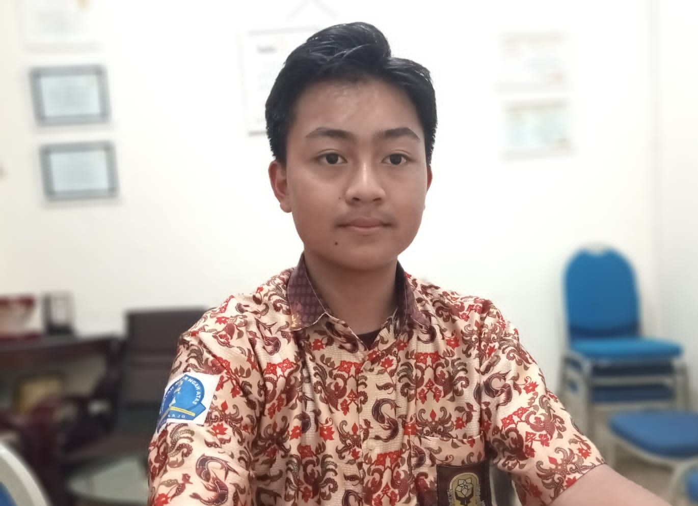 Tak Menyerah, Remaja Sidoarjo Ini Berjualan Kopi demi Tetap Sekolah