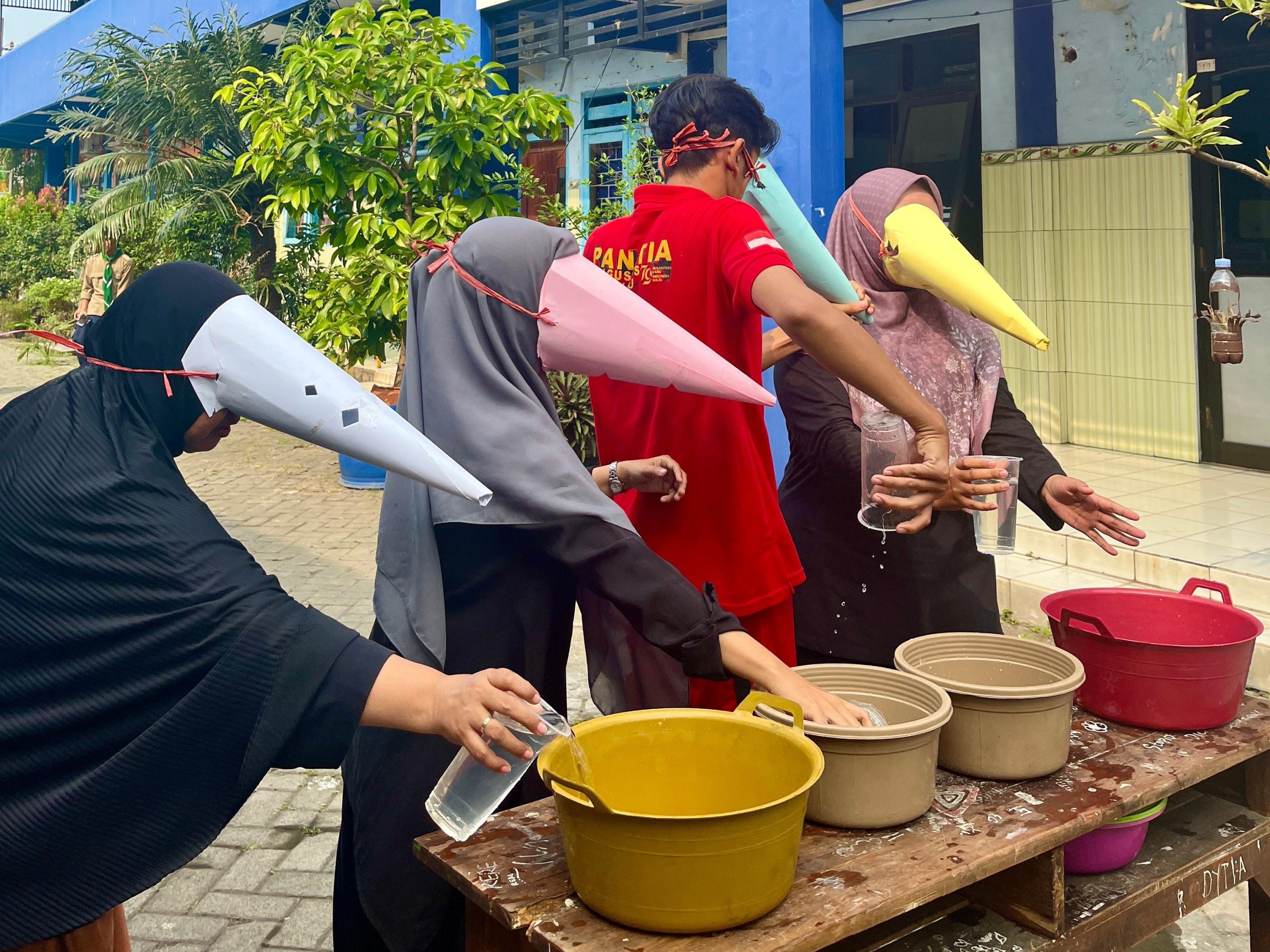 Passing Bumi dan Corong Air: Hari Penuh Keceriaan di SMK Pemuda Krian