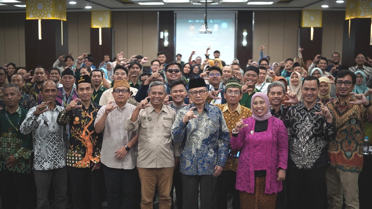 1000 Cahaya dan LPCR Muhammadiyah Latih Kader Jadi Pelopor Energi Terbarukan