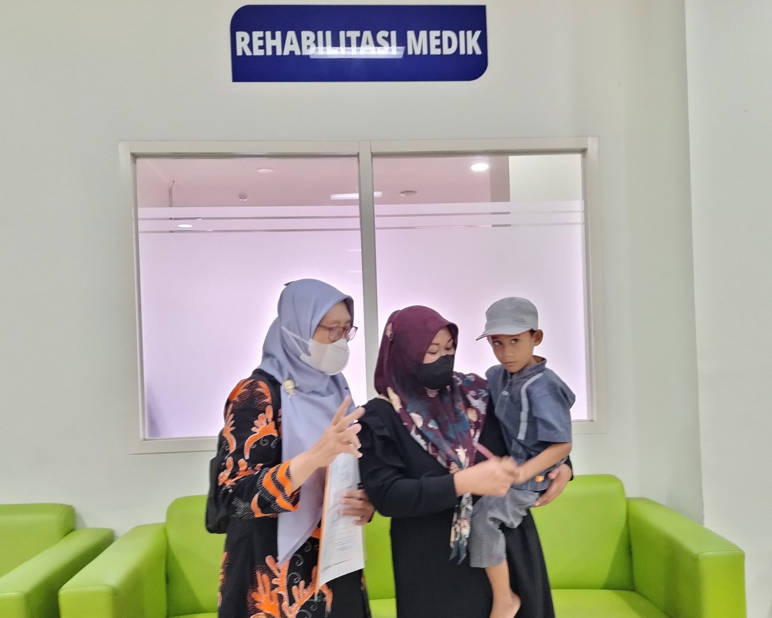 Dua Dokter Spesialis Tangani Amir, Bantuan Donatur Sangat Membantu