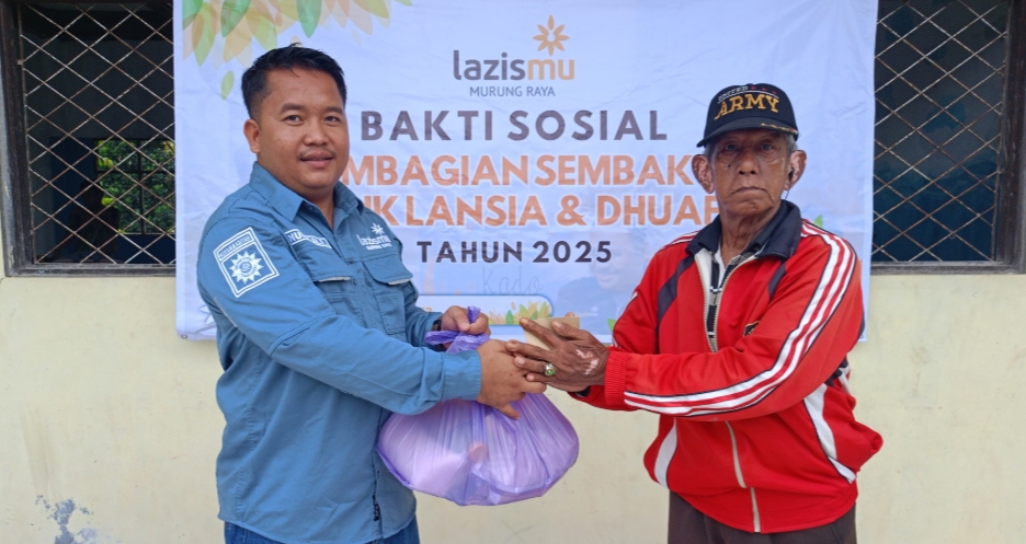 Lansia dan Duafa Terima Bantuan Lazismu Murung Raya Kalteng