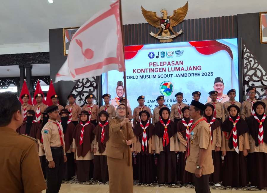 Bupati Lumajang Lepas Kontingen Gudep Ponpes ke Jambore Dunia