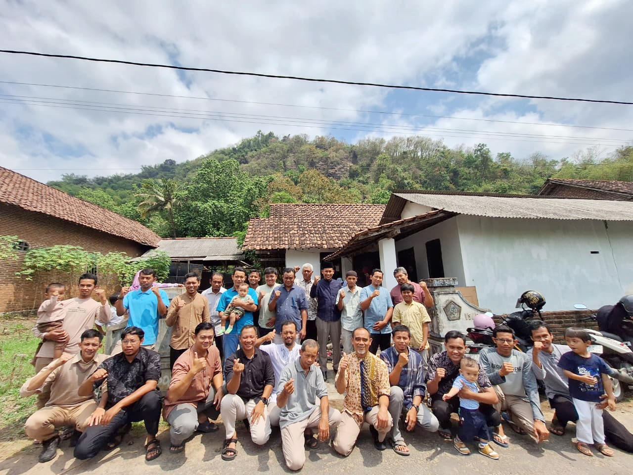 SD Alam Al-Ghifari Kota Blitar Rayakan Maulid Nabi dengan Anjangsana