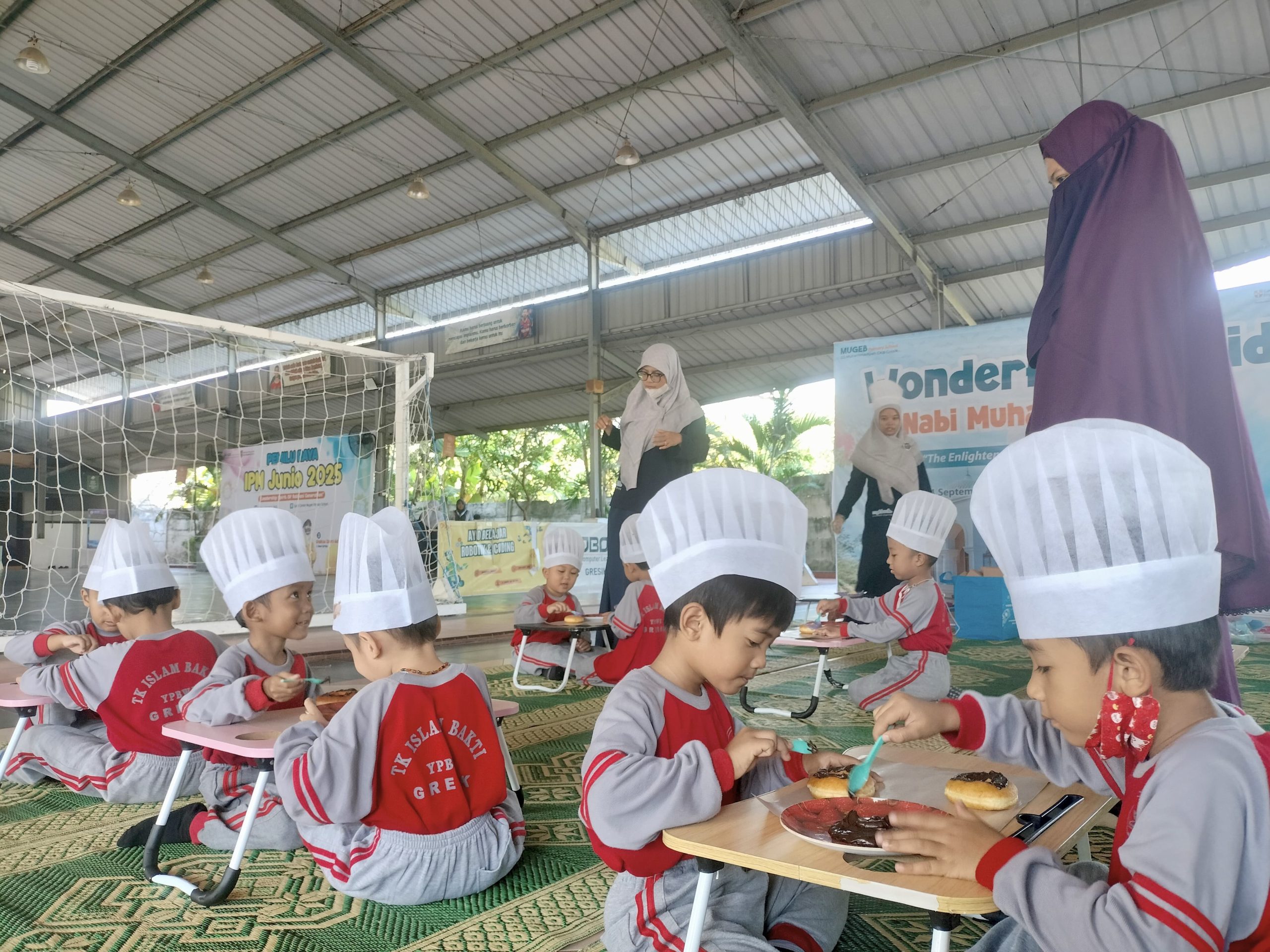 Siswa TK Islam Bakti 6 Menjajal Empat Profesi Seru di Mugeb Primary School