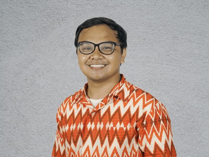 Membongkar Miskonsepsi PJOK: Dari Lapangan Fisik ke Pendidikan Holistik