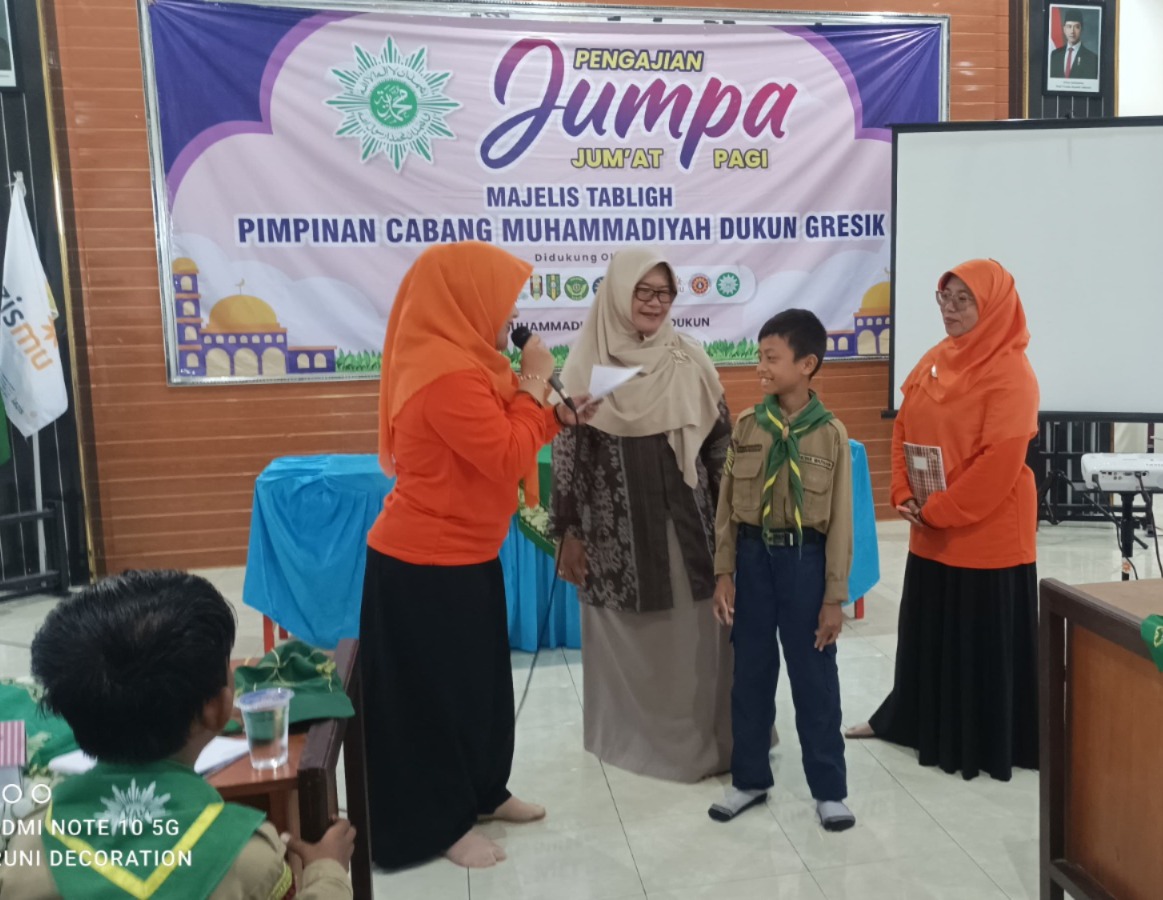 Dongeng Bunda May Hidupkan Peringatan Maulid Nabi SD Mutu Dukun
