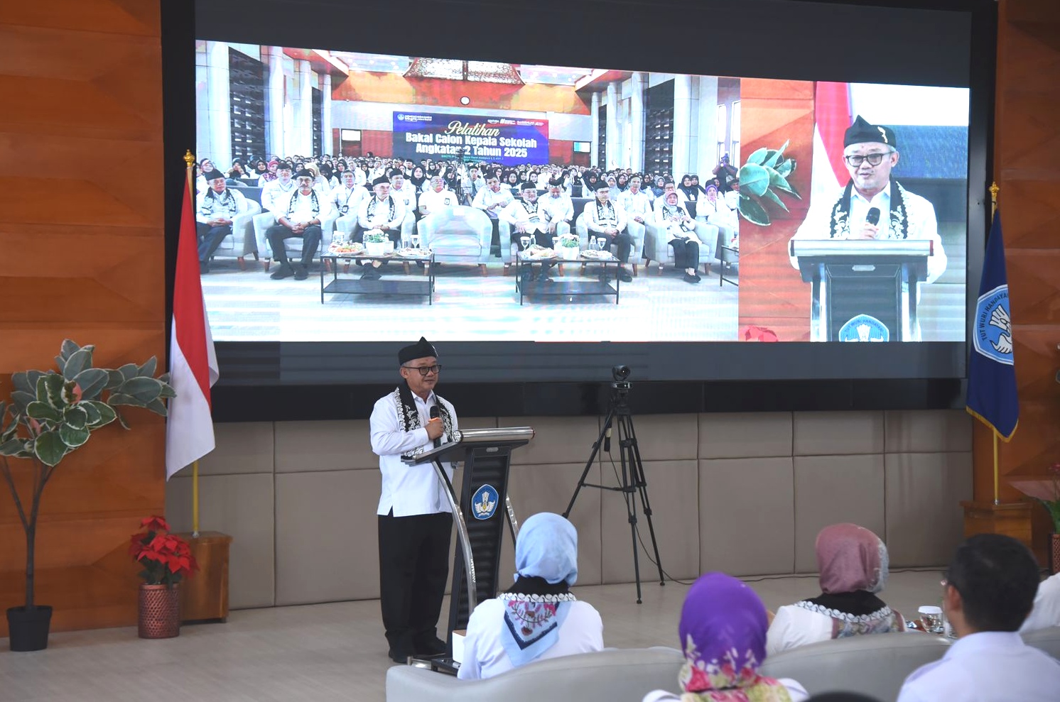 Abdul Mu’ti: Kepala Sekolah Harus Visioner, Tangguh, dan Melayani