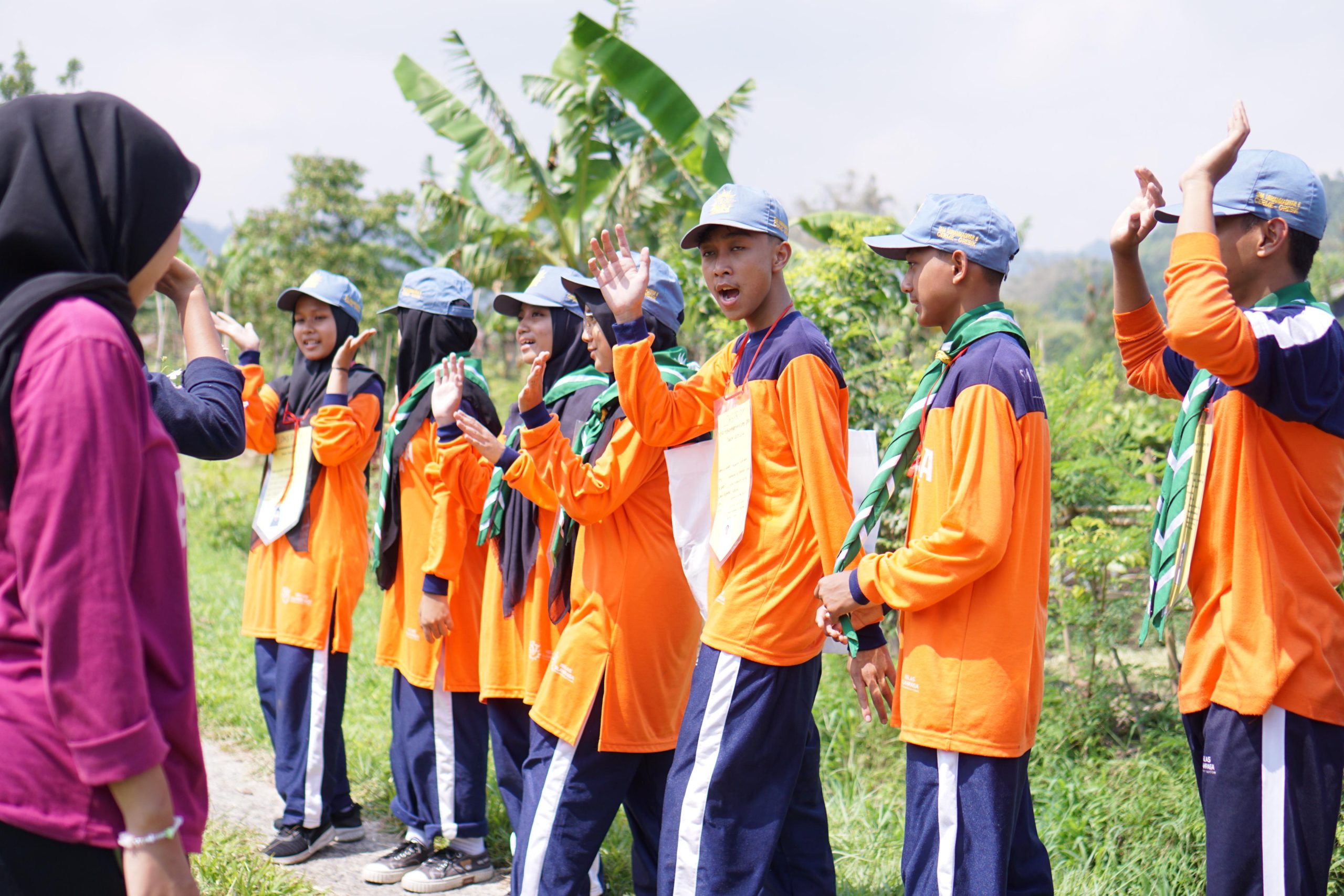 Jelajah Alam Smamdela: Saat Belajar Kepemimpinan Jadi Petualangan Seru