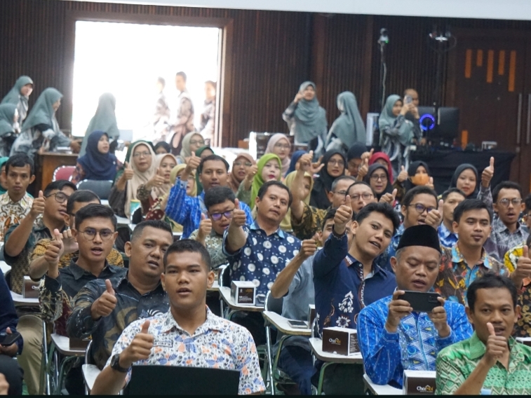 Seminar Nasional di SMA Muhi Bahas Transformasi Perpustakaan