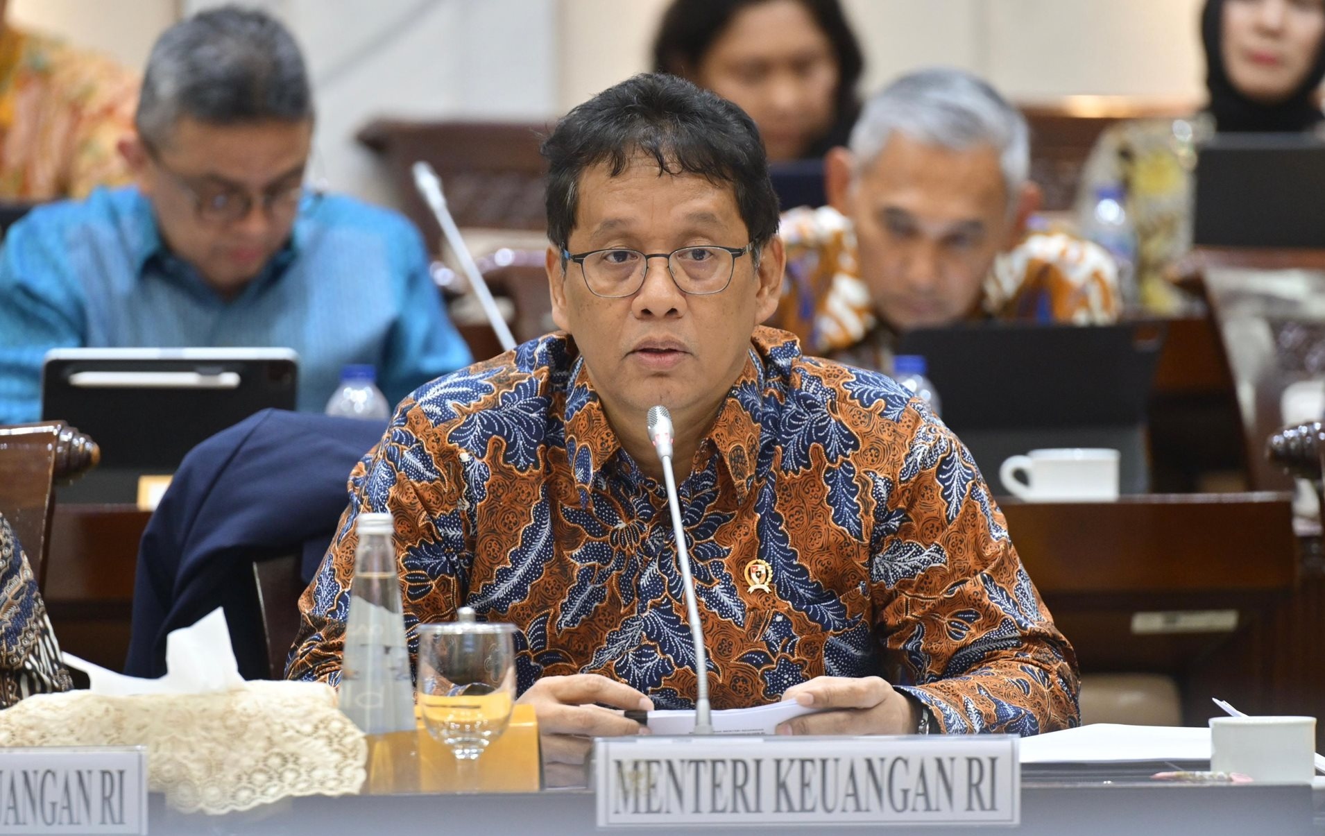Presentasi Menkeu Purbaya Dihentikan DPR: Ada Apa di Baliknya?