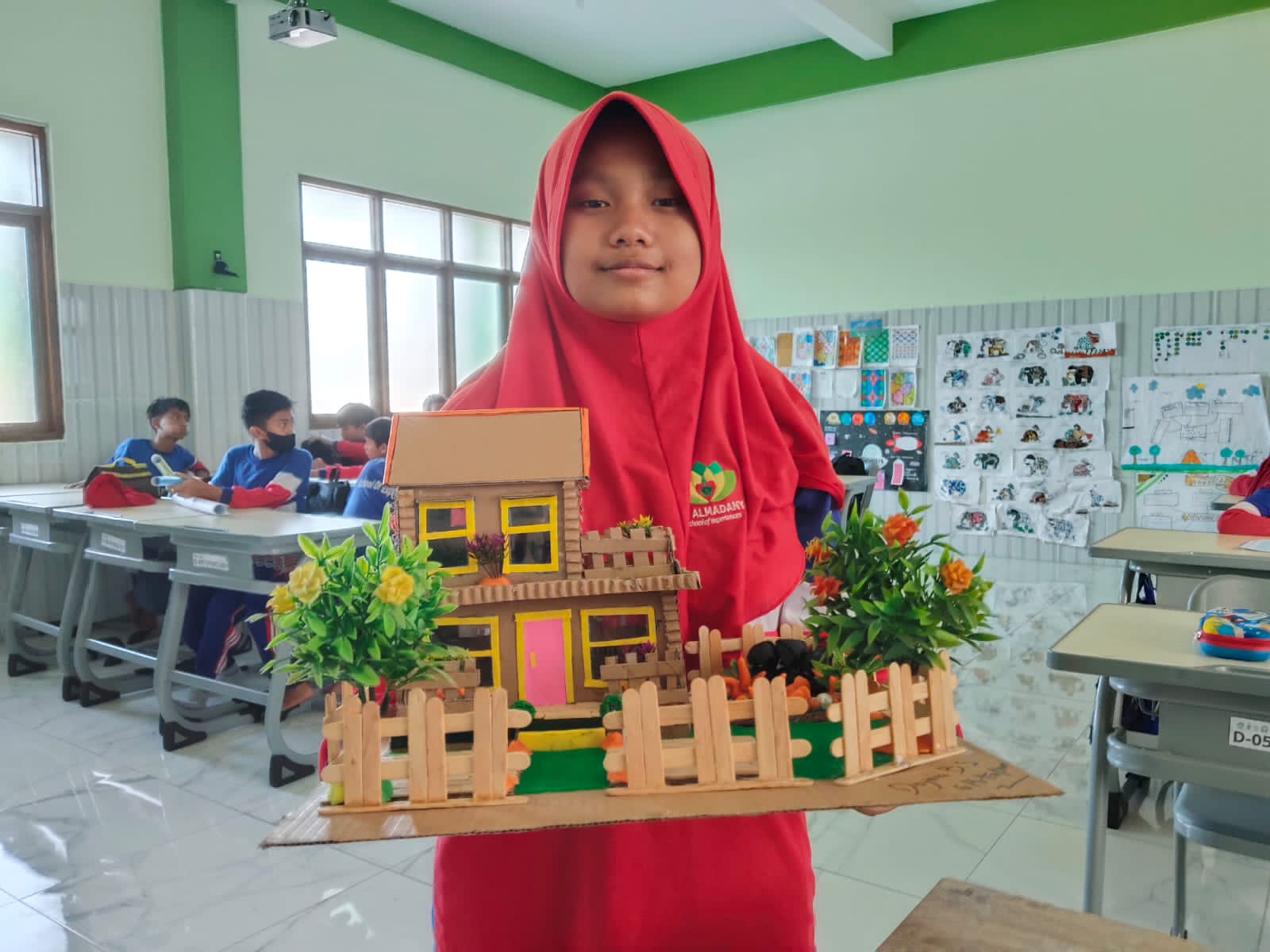 SD Almadany Mengubah Ujian Jadi Pengalaman Bermakna: Dari Antarktika ke Rumah Idaman