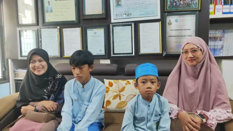 Dua Murid Al-Kautsar Masuk Final Kompetisi Sains, Satunya Anak Wali Kota
