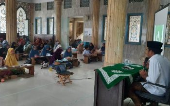 Obat hati dibahas dalam Kajian Gerakan Perempuan Mengaji (GPM) yang digelar Pimpinan Cabang Aisyiyah (PCA) Wringinanom, Gresik Jawa Timur, Ahad (19/10/2025).