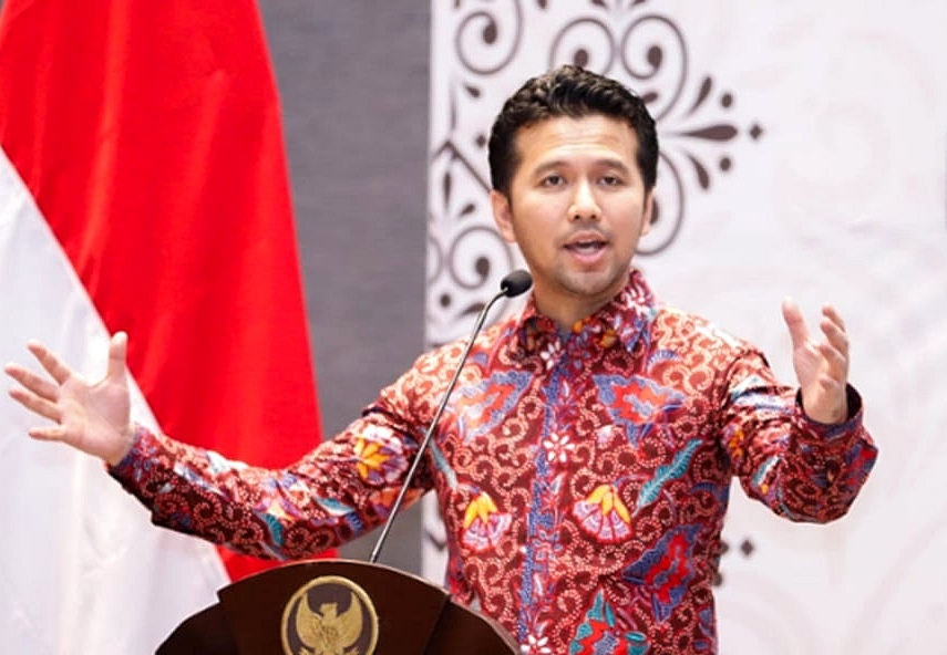 Emil Elestianto Dardak dan Harapan Baru Ekonomi Syariah Jatim