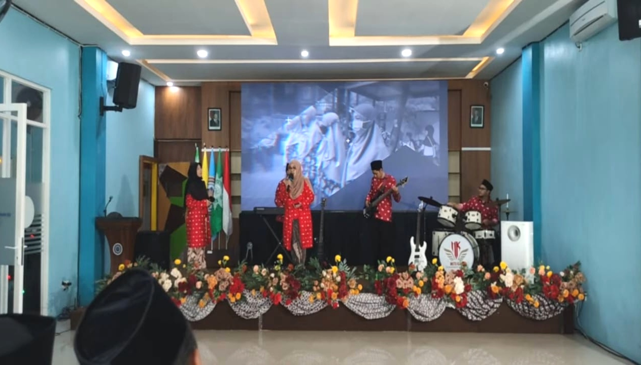 Ketika Guru Bernyanyi, Sekolah pun Bernostalgia