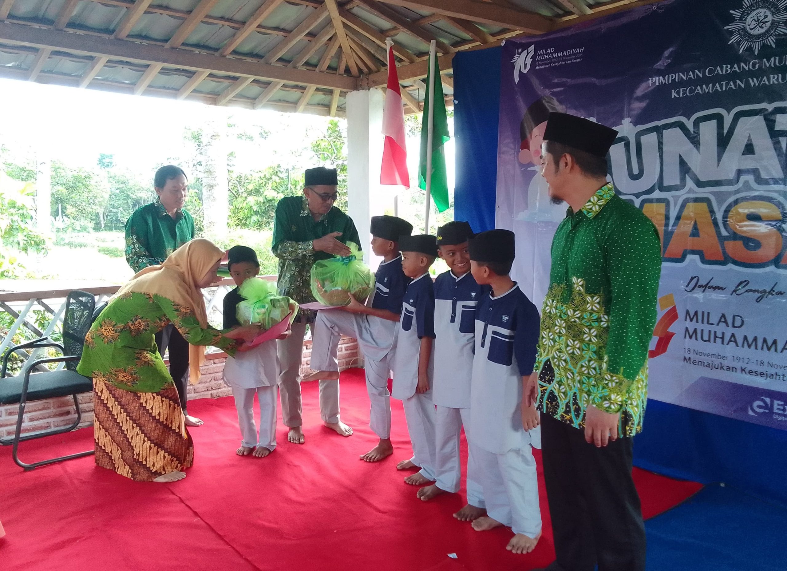 PCM-PCA Warungpring Menggelar Sunatan Massal Gratis untuk Warga