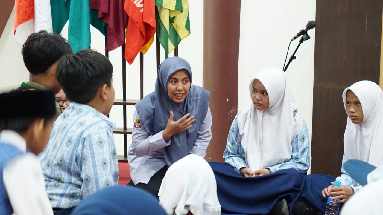 Ikhtiar di Balik Program Orang Tua Asuh 2025